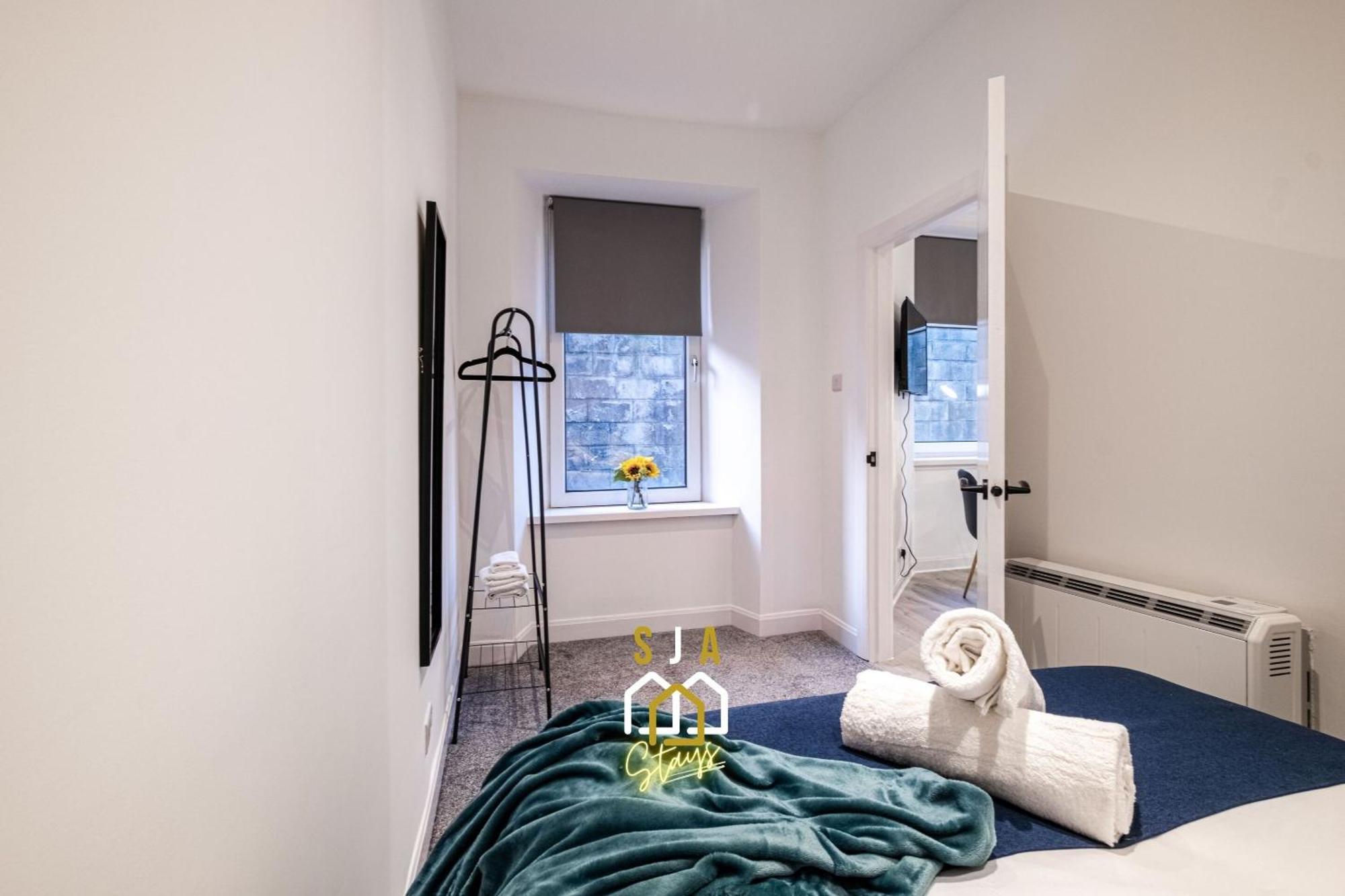 Holburn Hideaway - Sja Stays - Modern 2 Bed Apartment Абердин Экстерьер фото
